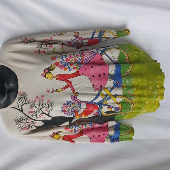 Simply Couture Bike riding sweater,  L,  pit to pit is 25" - Picture 1 of 7
